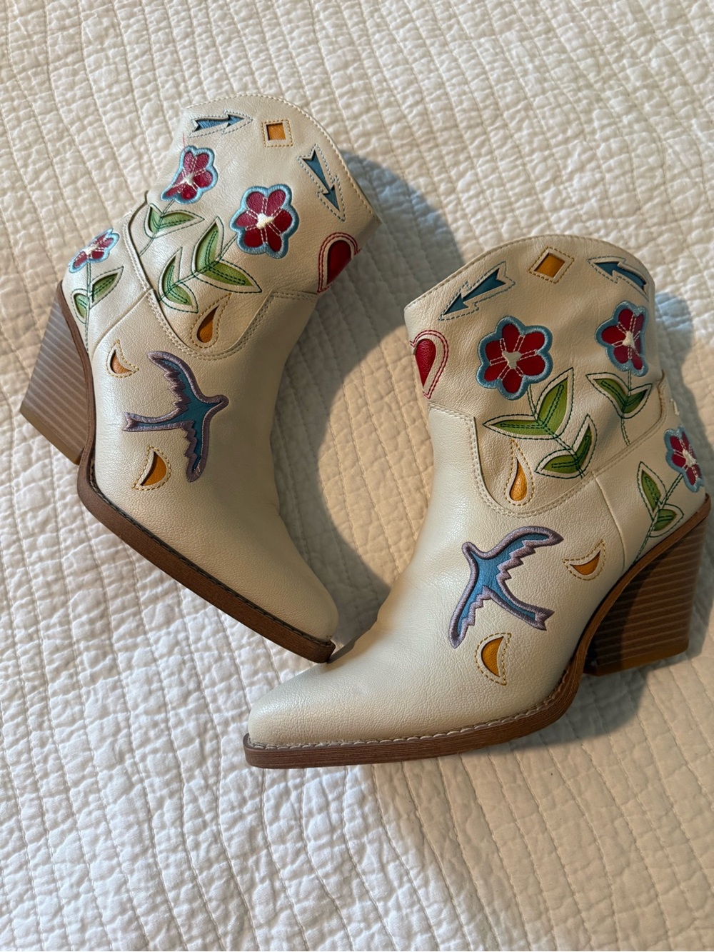 Women’s Cream Embroidered Western Ankle Boots - Floral Design